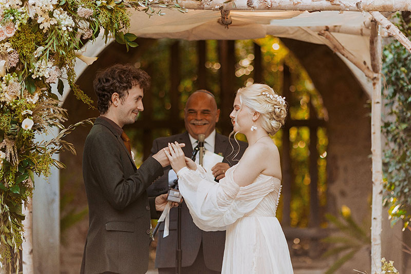 Rache and Ryan kiss